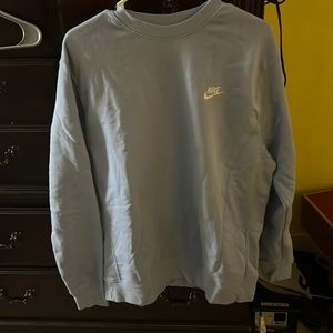 Nike sweater light blue size large hardly ever worn